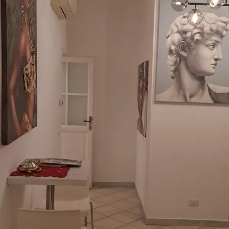 Linnea Centro A 4* רומא