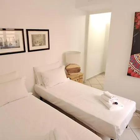 בית הארחה Linnea Centro A 4*